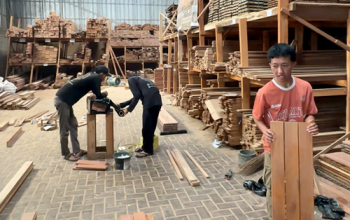Pabrik Rumah Parquet Flooring & Decking Lantai Wall Panel SPC dll