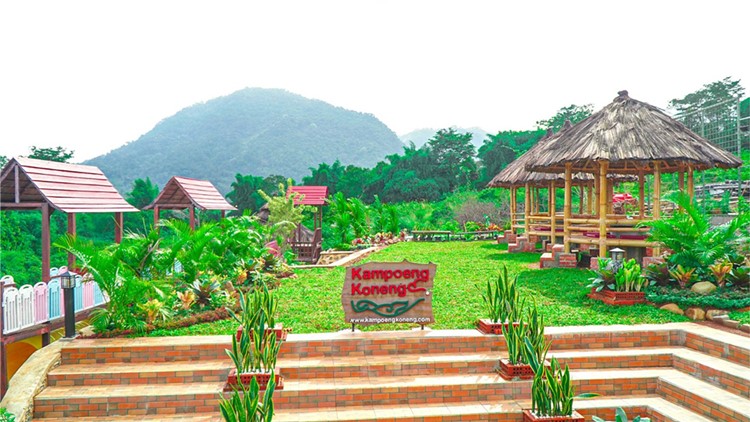 Kampung Koneng Sentul Resto
