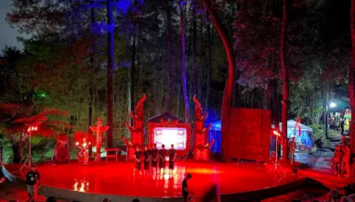 Symforest Puncak: Menikmati Simfoni Seni di Jantung Rimba Bogor
