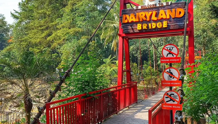 Dairyland Riverside Puncak: Sekarang Ada Permainan Eskavator